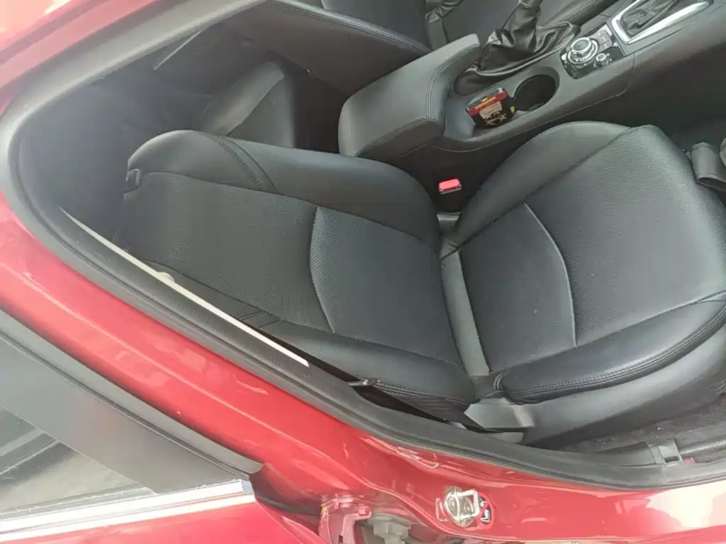 Mazda 3 Axela — миниатюра 25