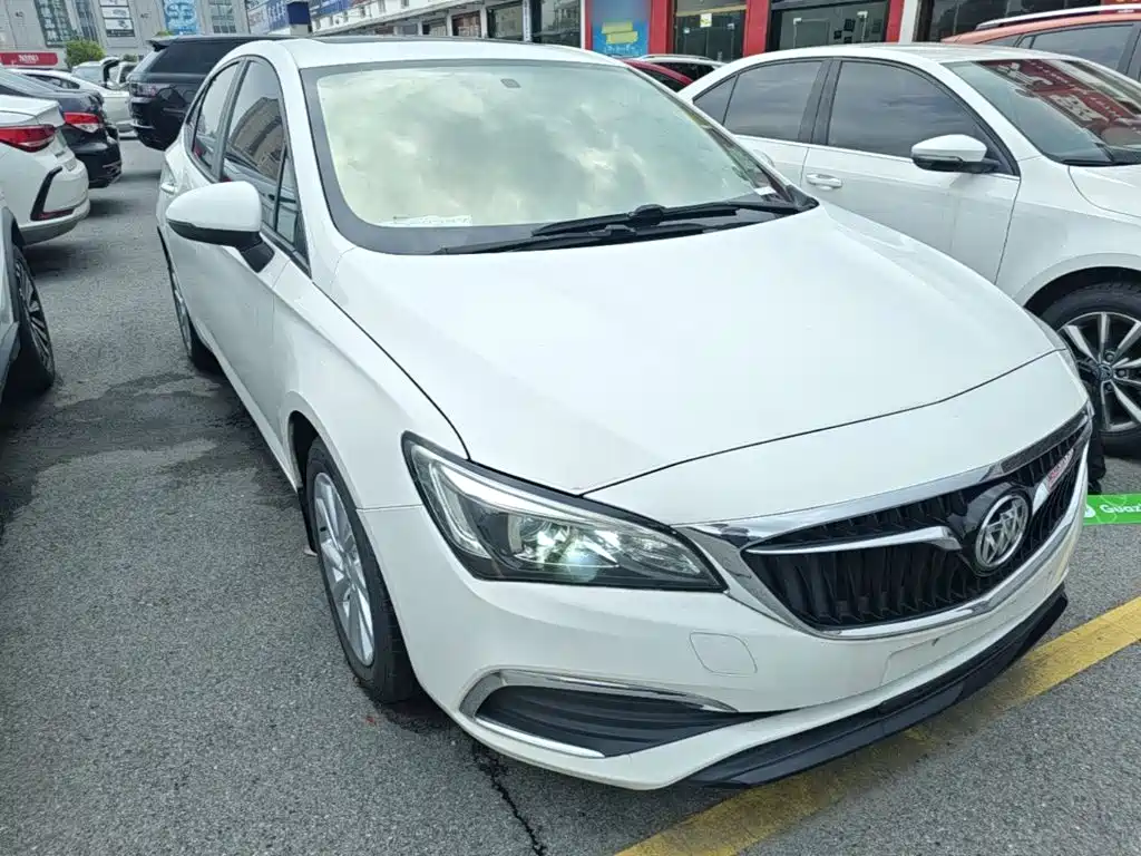 Buick Verano — миниатюра 4