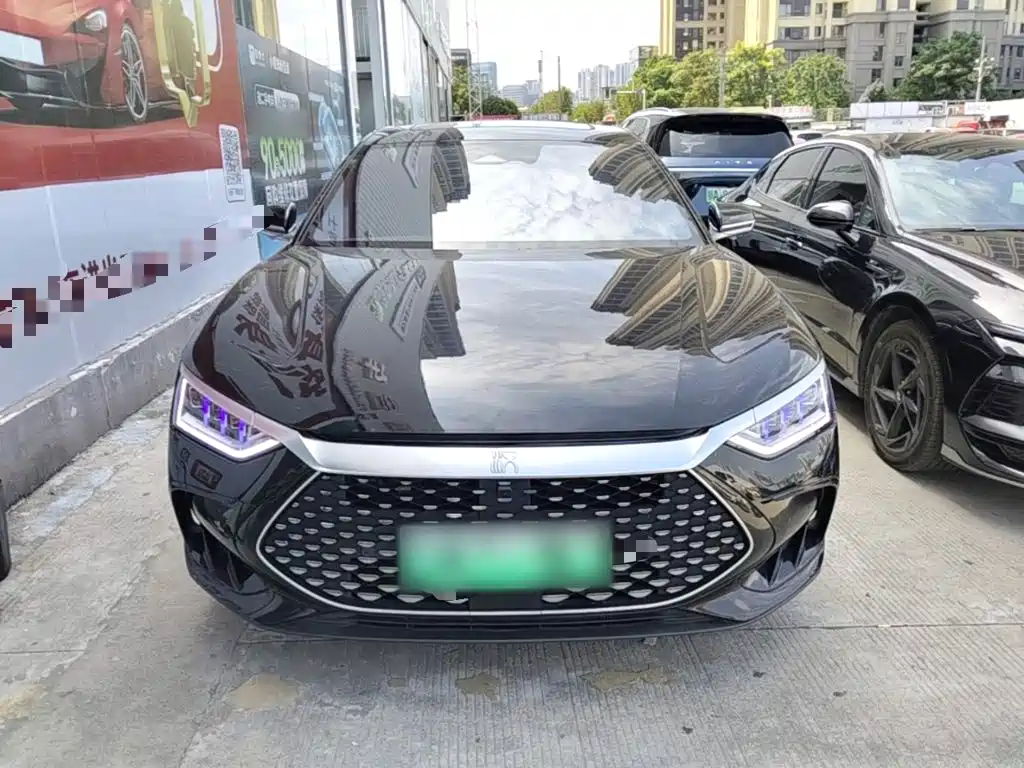 BYD Han — миниатюра 3