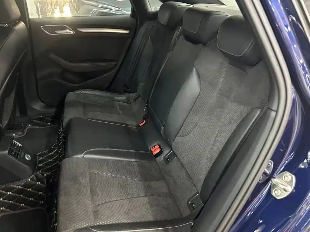 Audi S3 — миниатюра 12