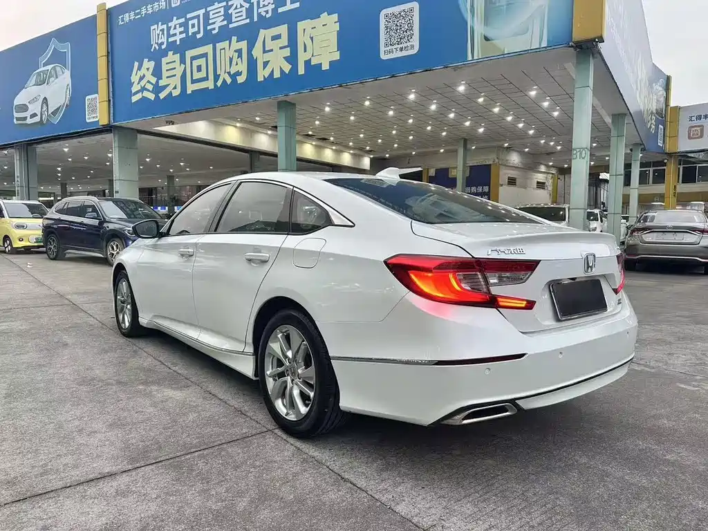 Honda Accord — миниатюра 5