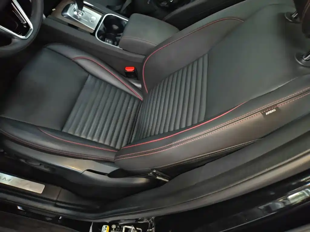 Land Rover Discovery Sport — миниатюра 15