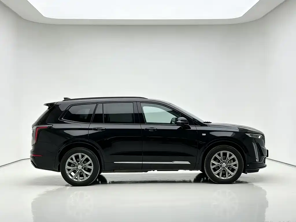 Cadillac XT6 — миниатюра 9