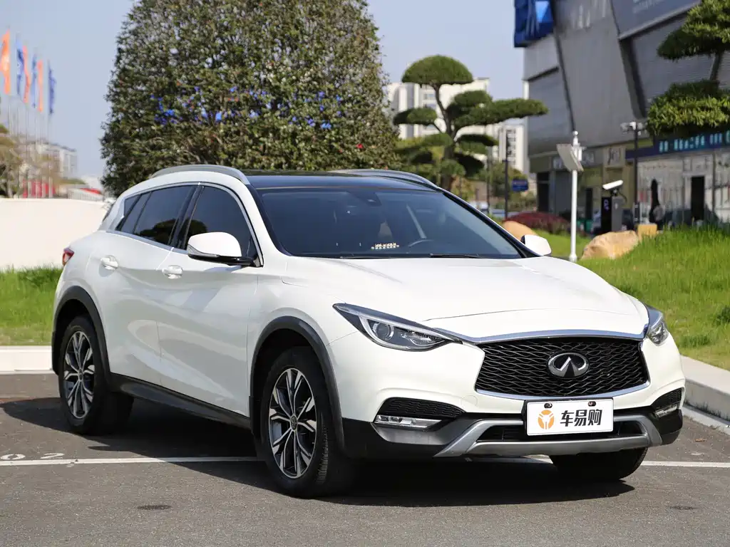 Infiniti QX30 — миниатюра 3