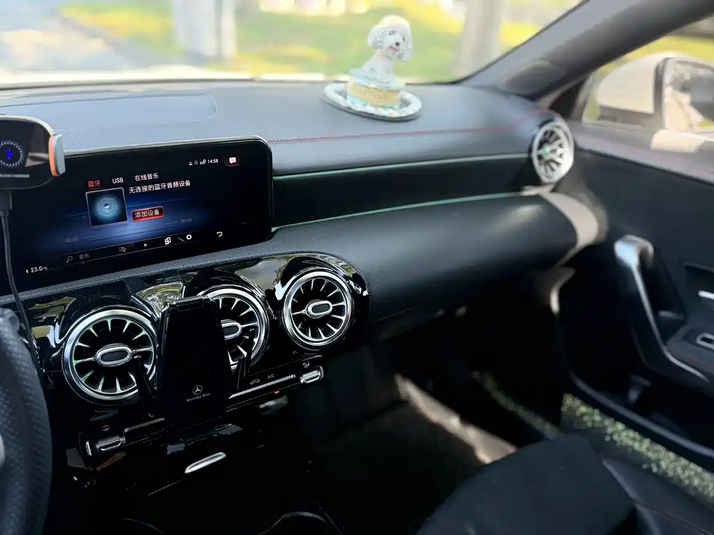 Mercedes-Benz CLA (Import) — миниатюра 10
