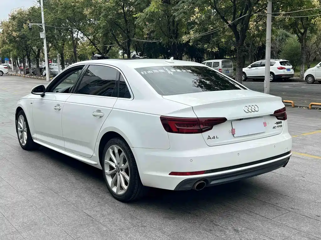 Audi A4L — миниатюра 9