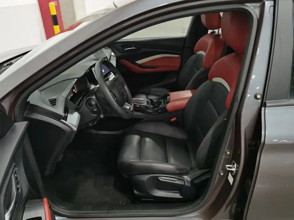 MG MG5 — миниатюра 10