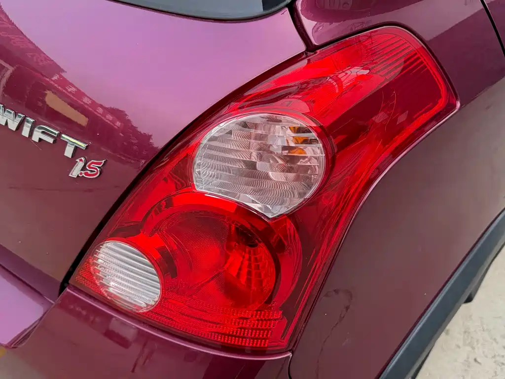 Suzuki Swift — миниатюра 26