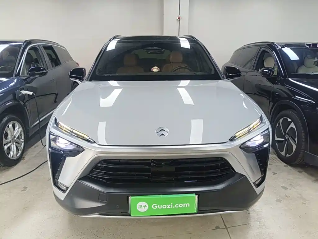 NIO ES8 — миниатюра 3