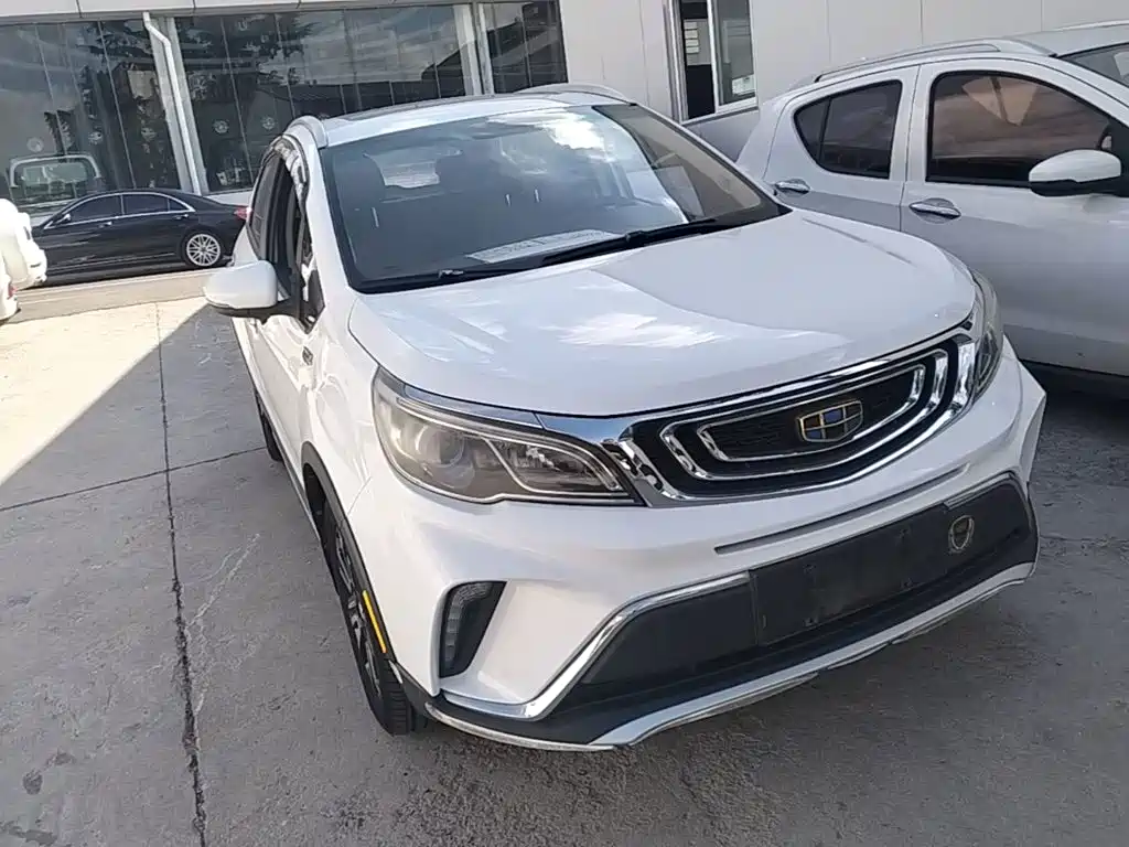 Geely Vision X3 — миниатюра 4