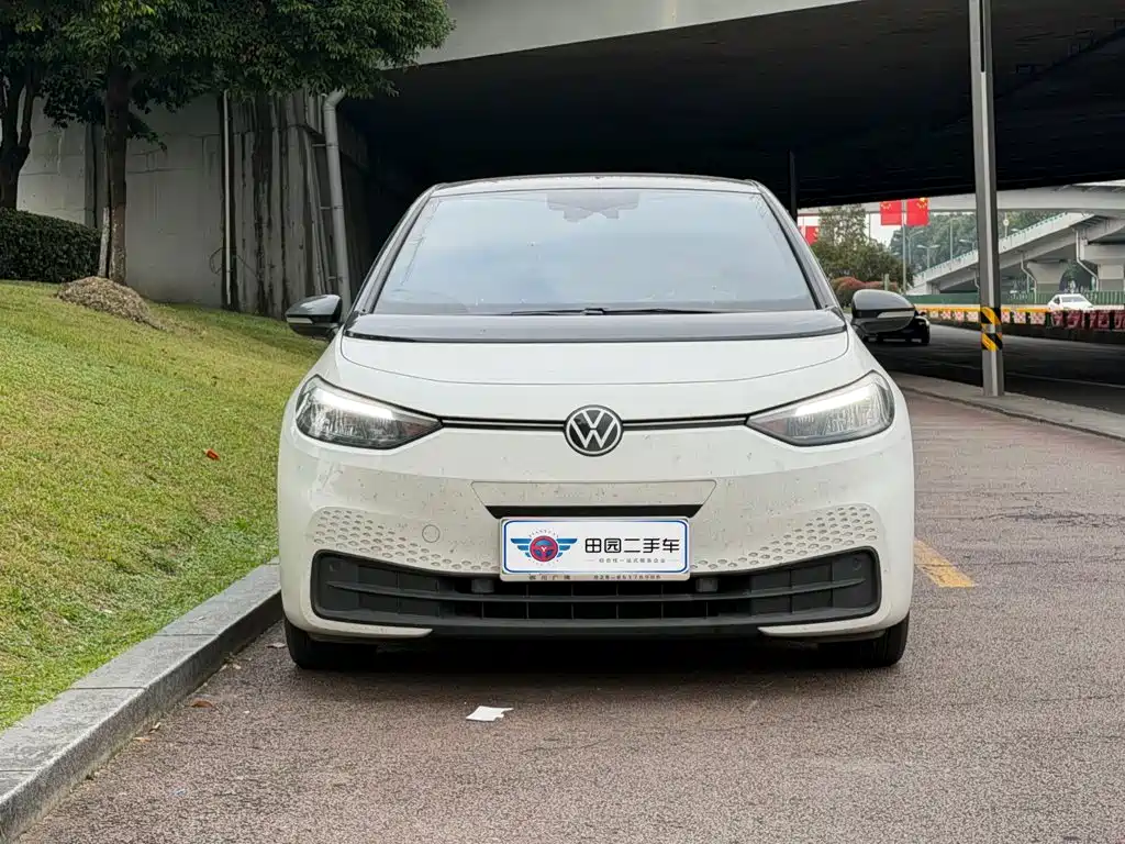 Volkswagen ID.3 — миниатюра 2