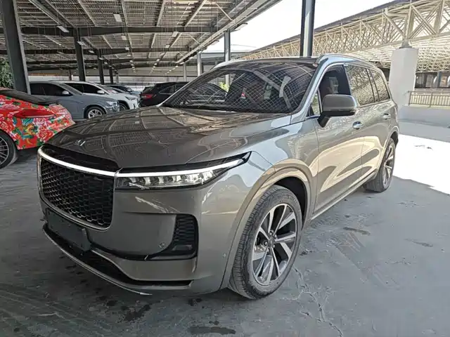 Li Auto ONE