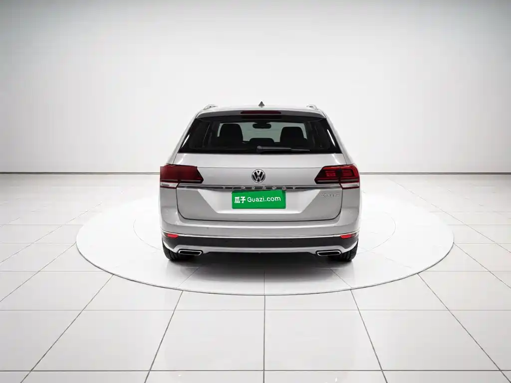 Volkswagen Teramont — миниатюра 3