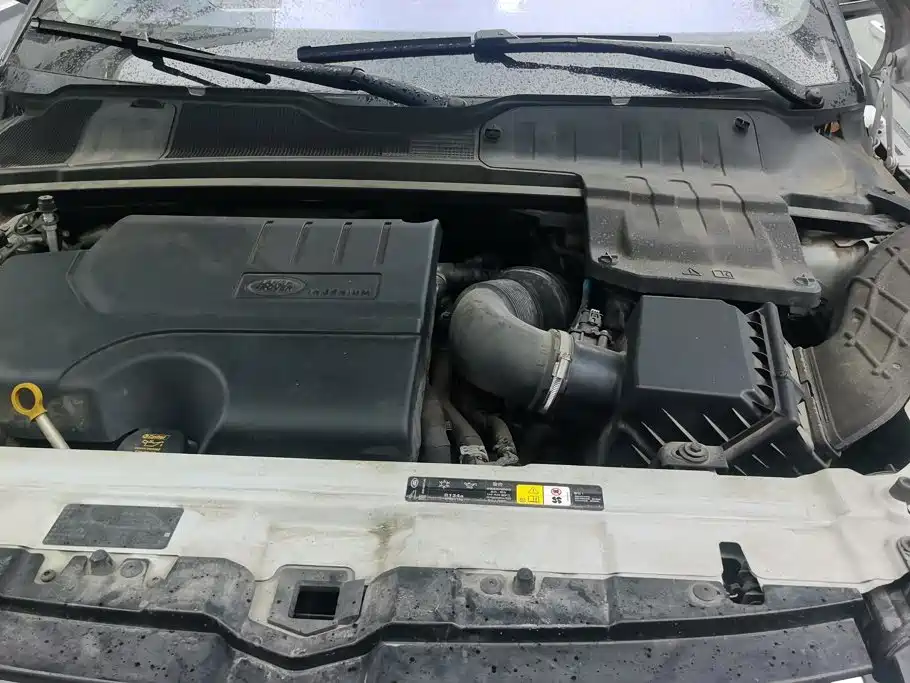 Land Rover Evoque — миниатюра 10