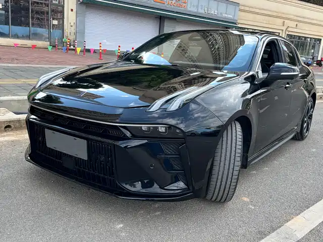 2024 Lynk & Co 03