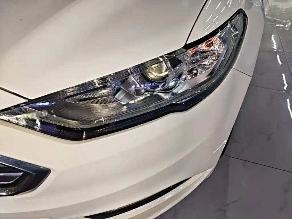 Ford Mondeo — миниатюра 24