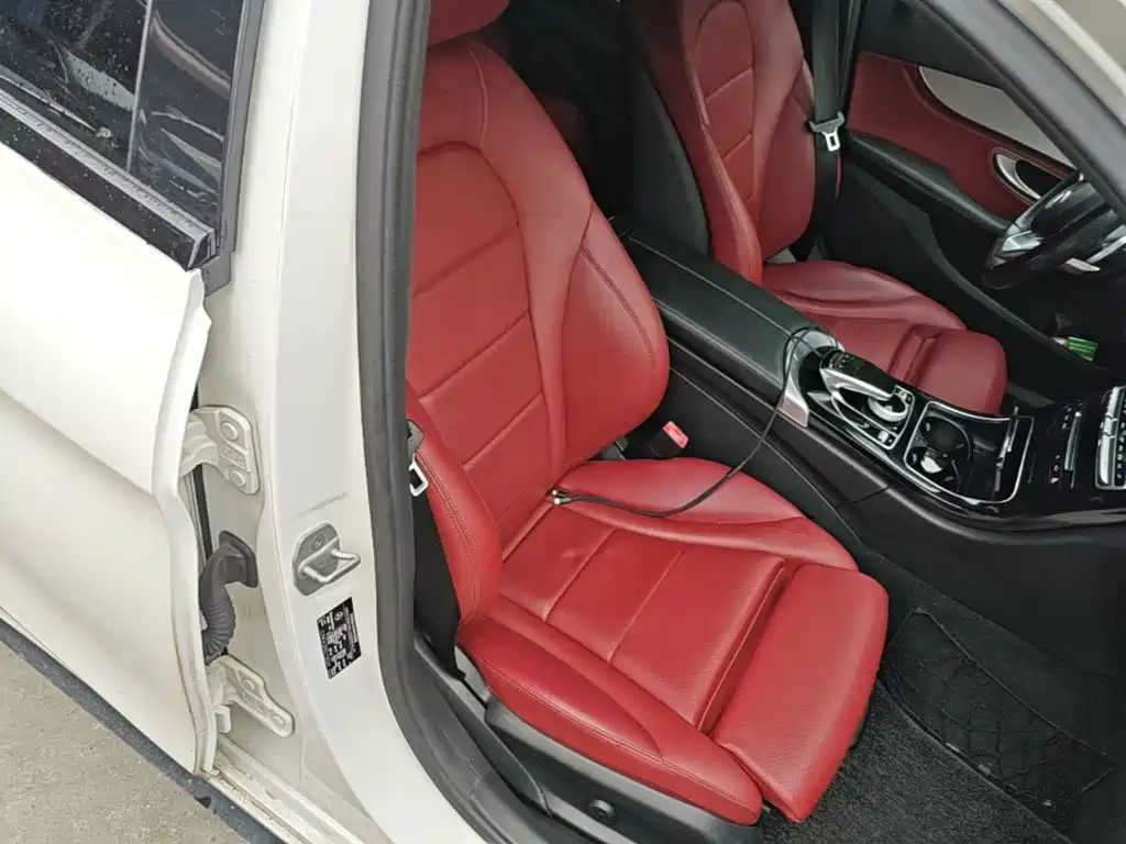 Mercedes-Benz C-Class — миниатюра 25