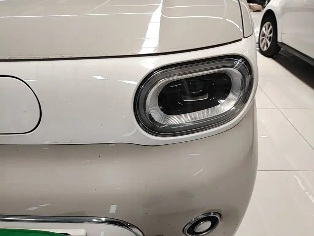 Wuling MINIEV — миниатюра 24