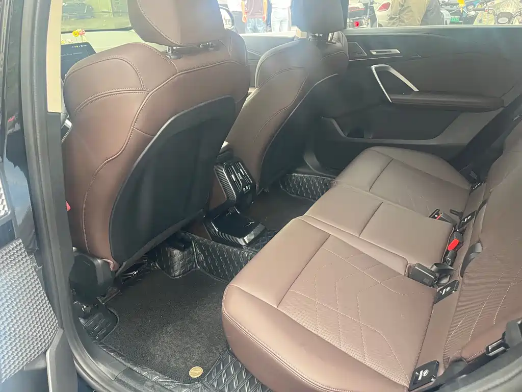 BMW X1 — миниатюра 6