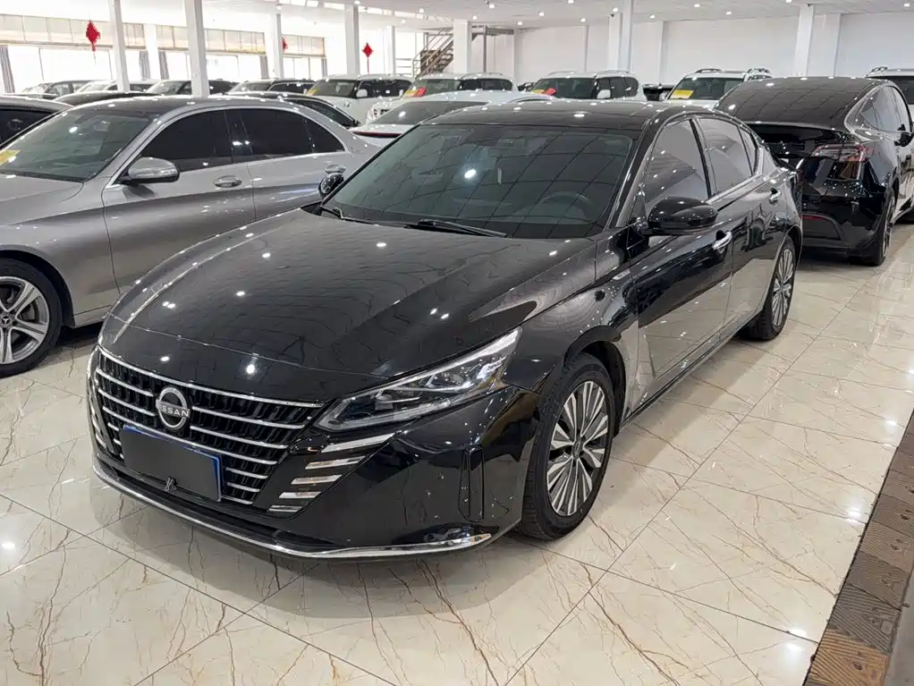 Nissan Teana — миниатюра 2