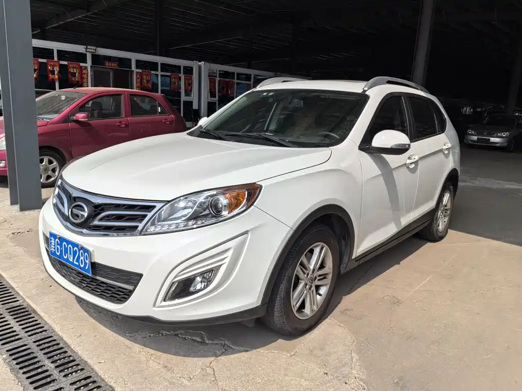 GAC Motor Trumpchi GS5 2014