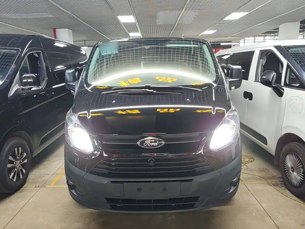 Ford Transit — миниатюра 3