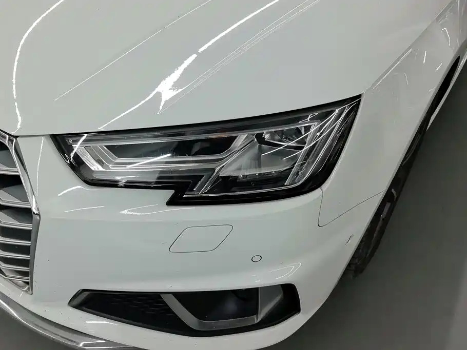 Audi A4L — миниатюра 5