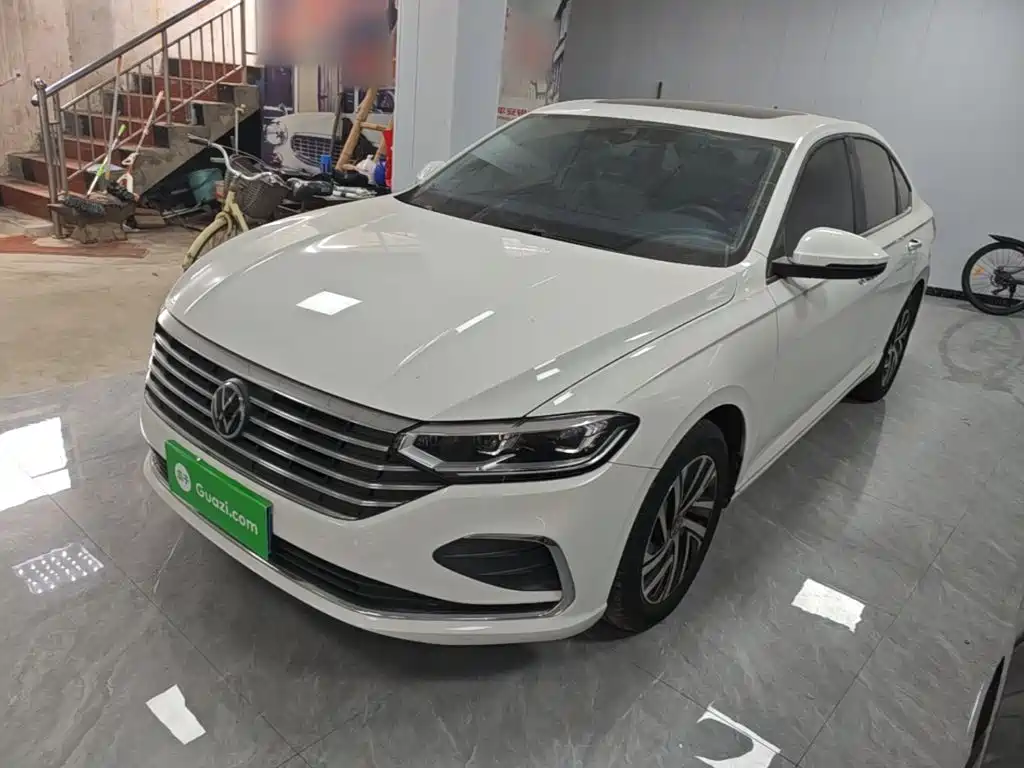 Volkswagen Lavida — миниатюра 2