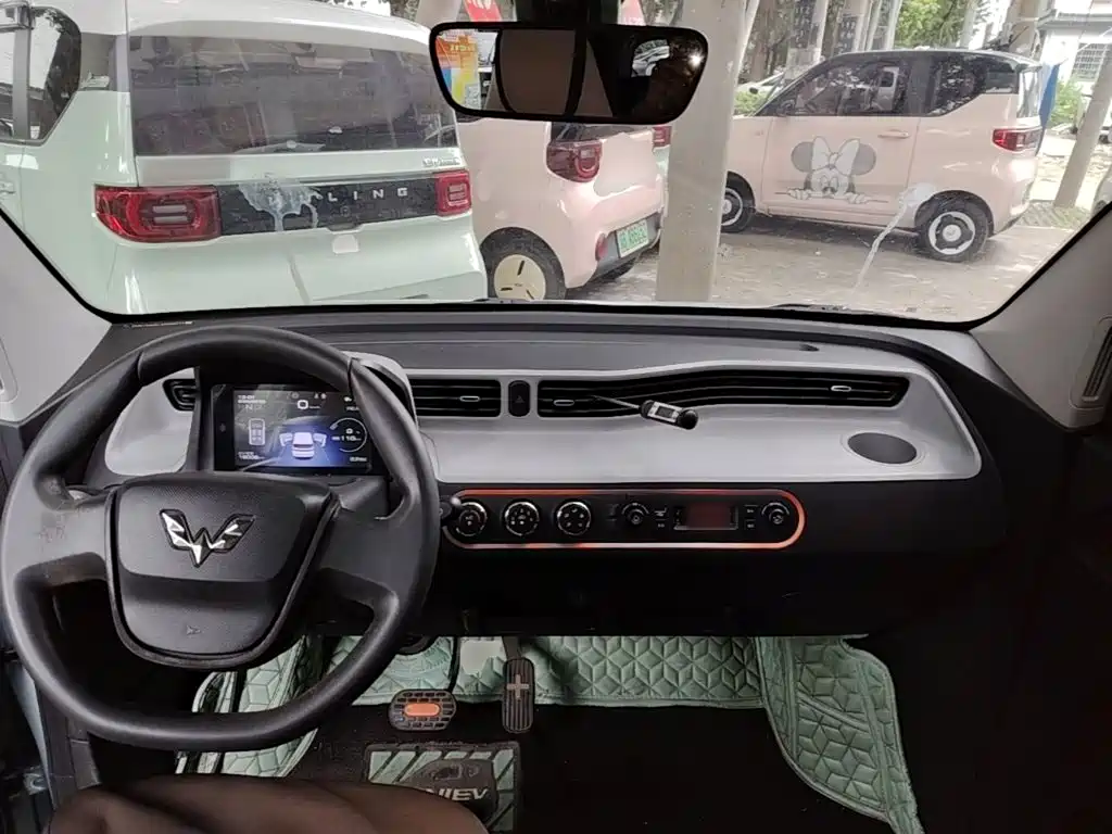 Wuling MINIEV — миниатюра 10