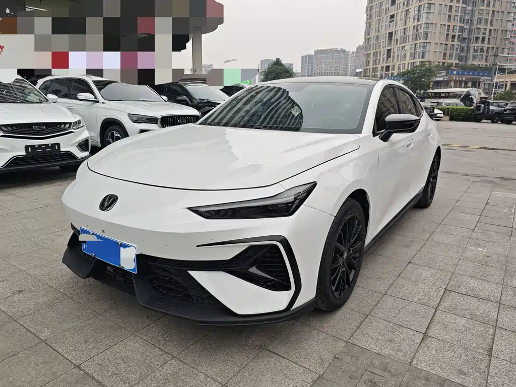 Changan UNI-V 2025