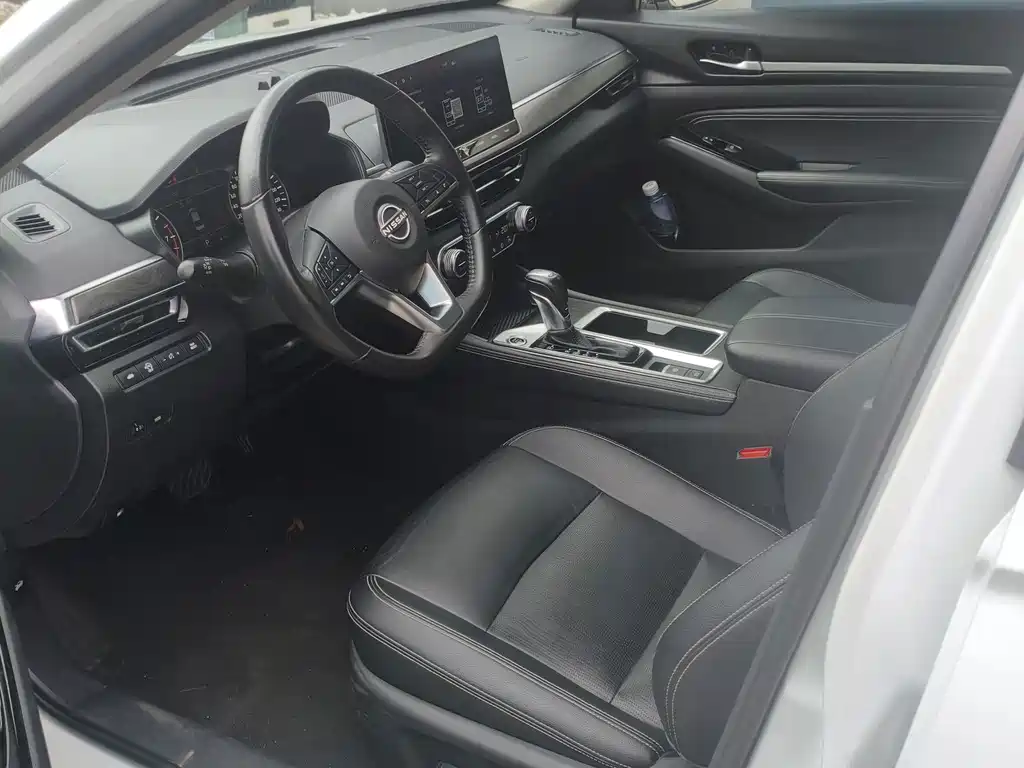 Nissan Teana — миниатюра 7