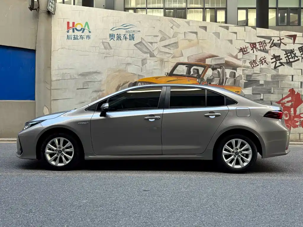 Toyota Corolla — миниатюра 3