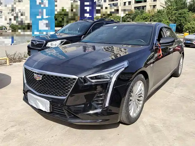 CADILLAC CT6
