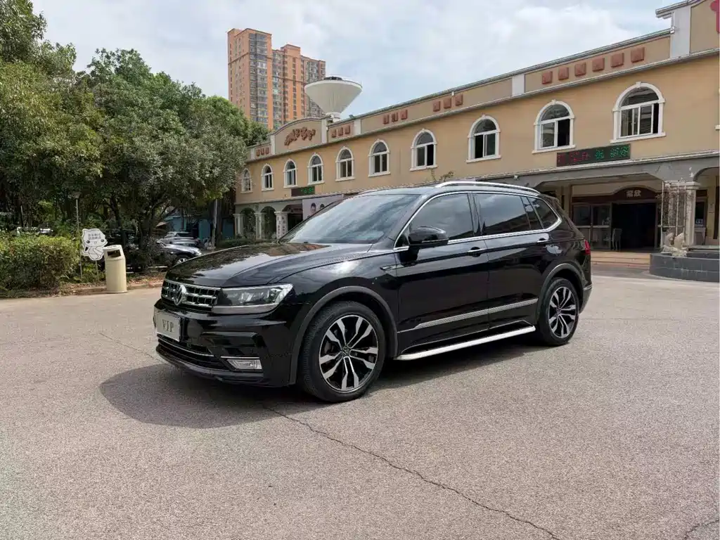 Volkswagen Tiguan L — миниатюра 3