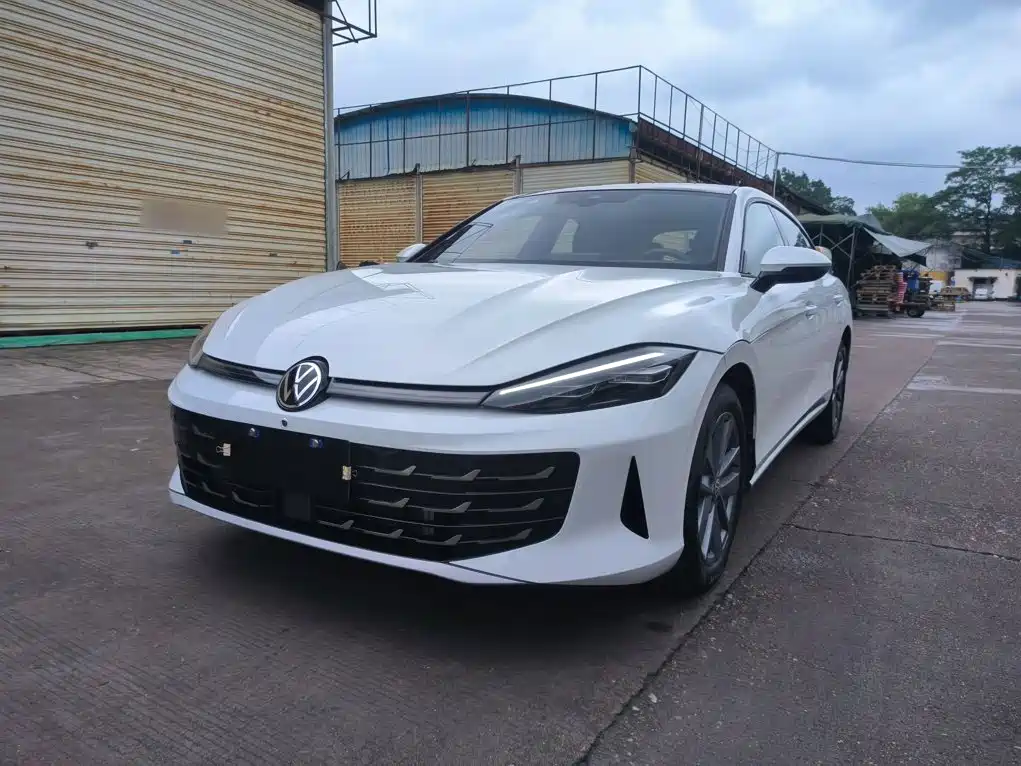 Volkswagen Lamando