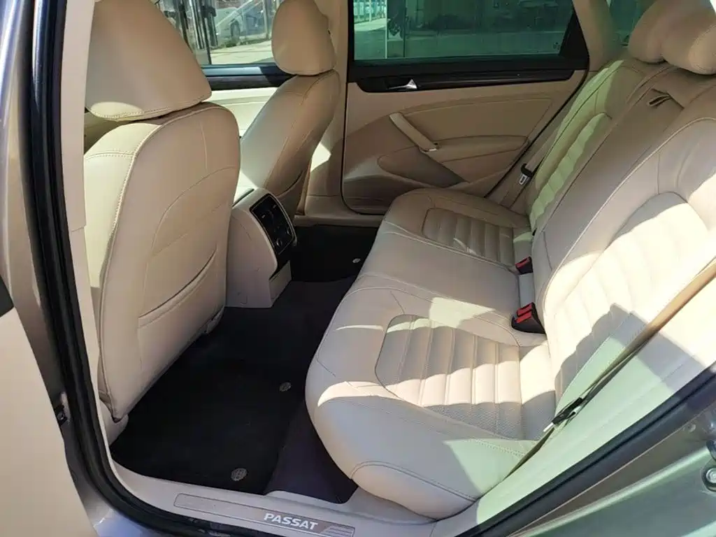 Volkswagen Passat — миниатюра 17