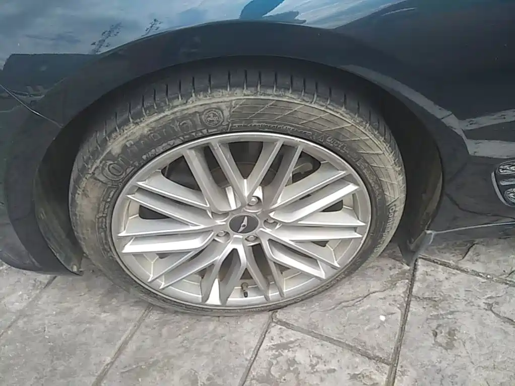 Genesis G70 — миниатюра 23