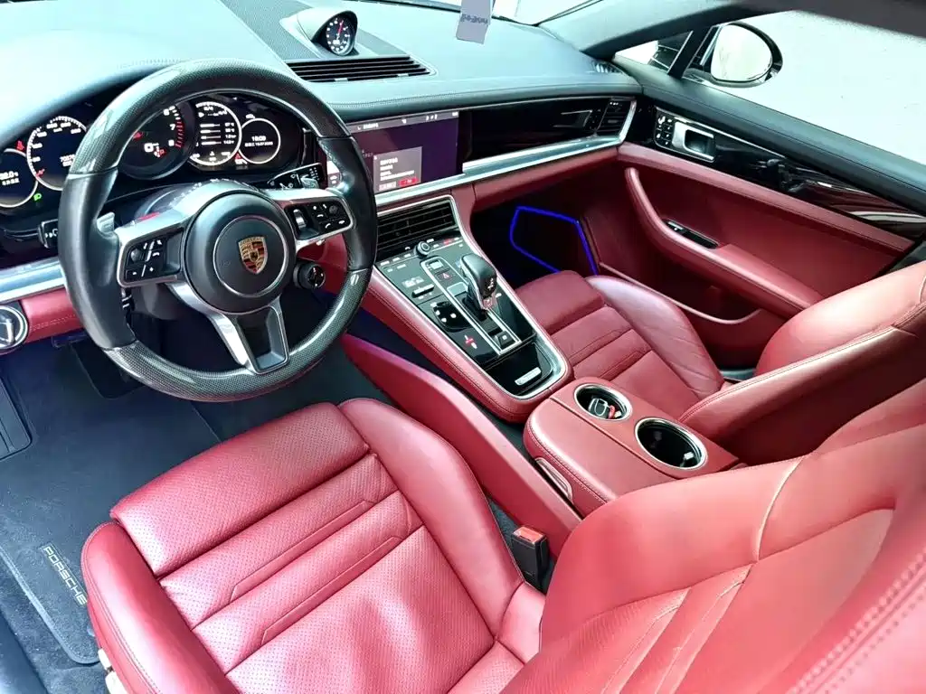 Porsche Panamera — миниатюра 2