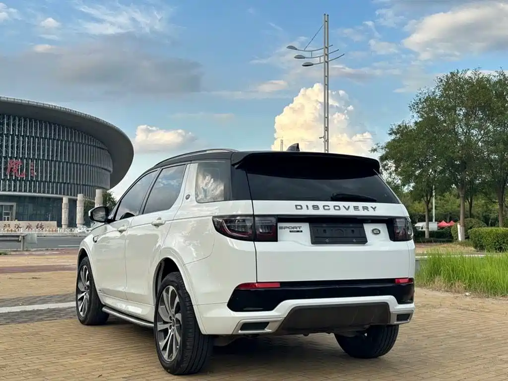 Land Rover Discovery Sport — миниатюра 6