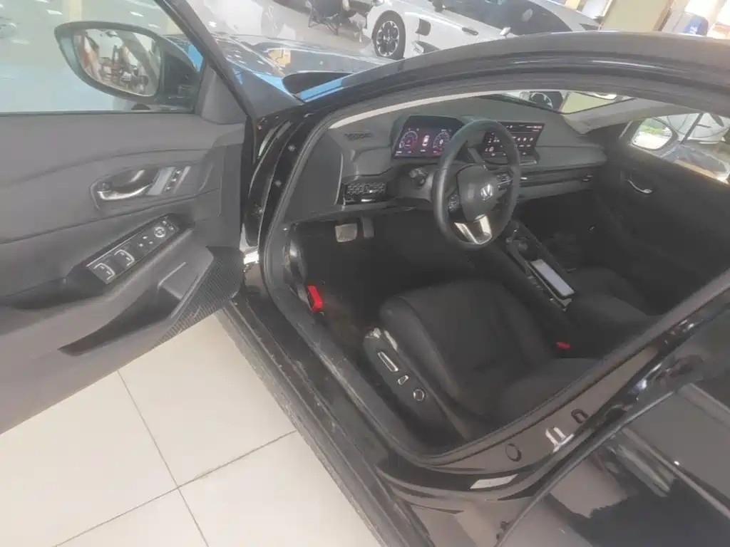 Honda Accord — миниатюра 16