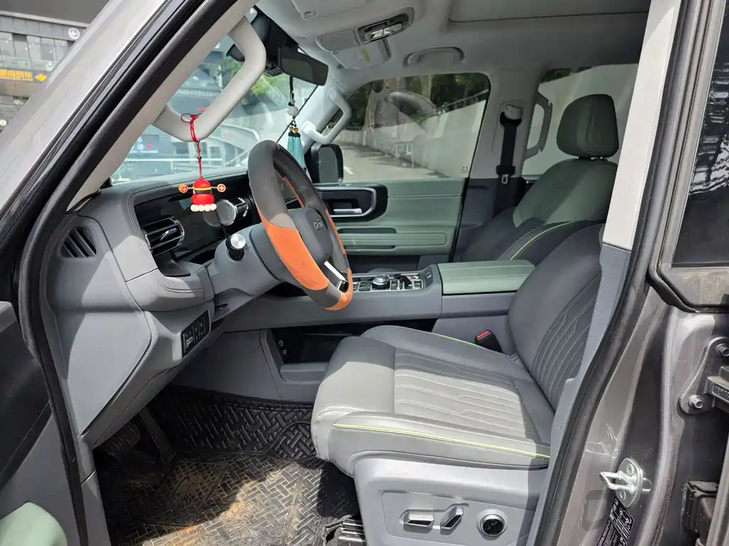 BAIC BJ40 2024 2.0T