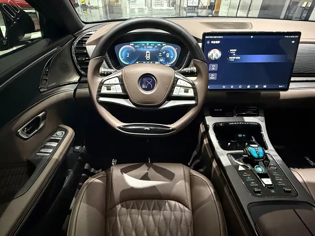 BYD Han — миниатюра 9