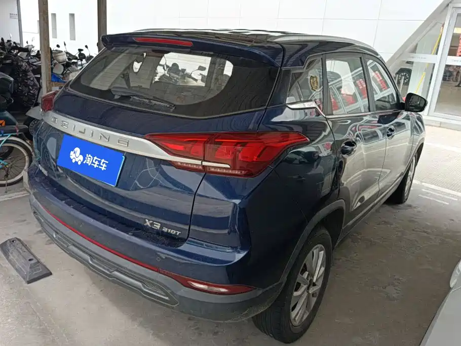 BAIC X3 — миниатюра 3