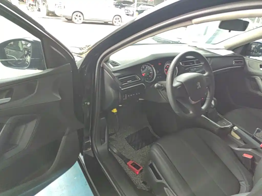 Peugeot 408 — миниатюра 16