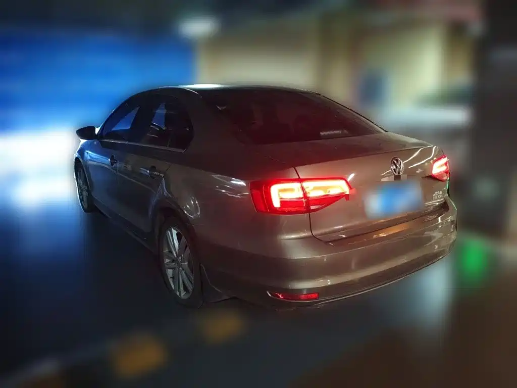 Volkswagen Sagitar — миниатюра 4