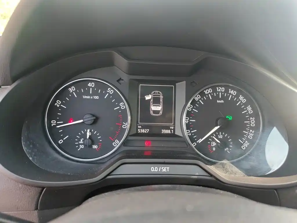 Skoda Octavia — миниатюра 7