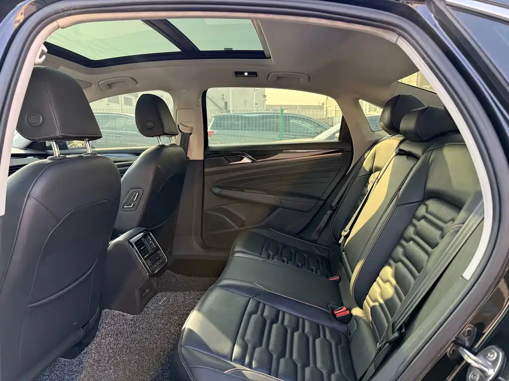 Volkswagen Passat — миниатюра 5