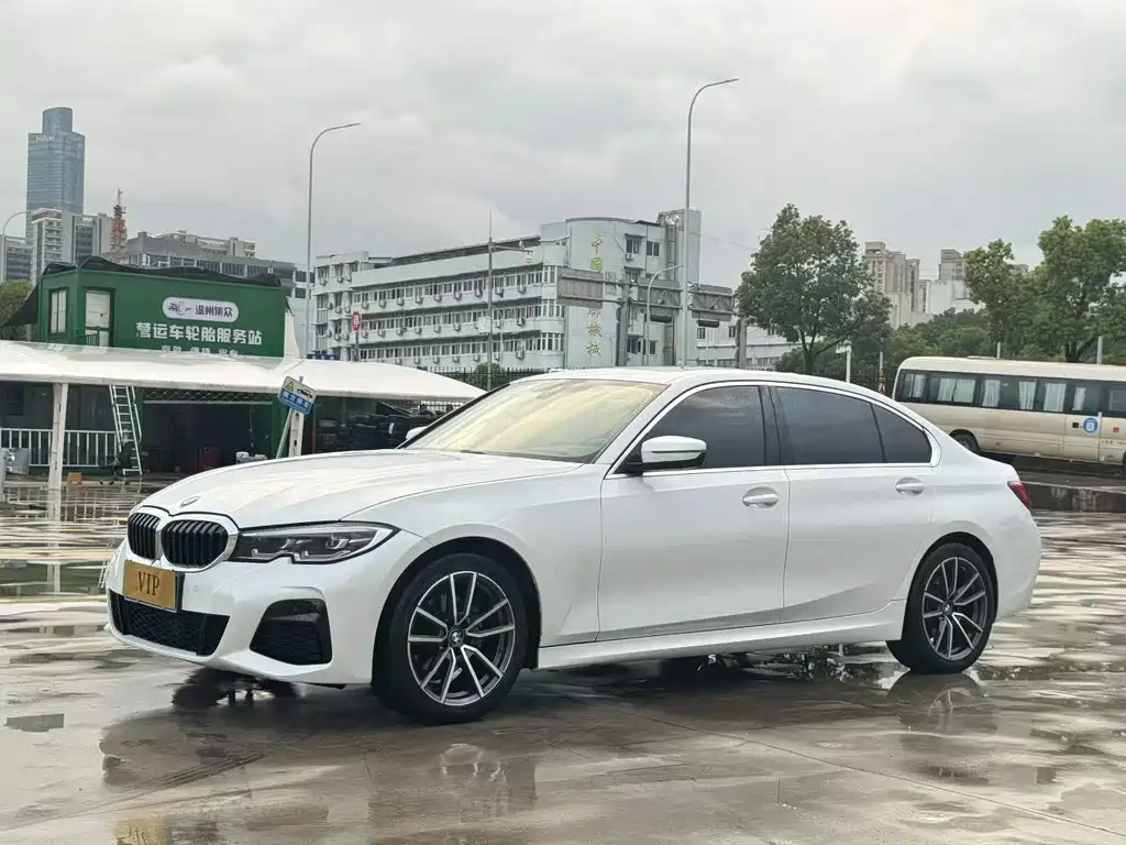 BMW 3 Series — миниатюра 3