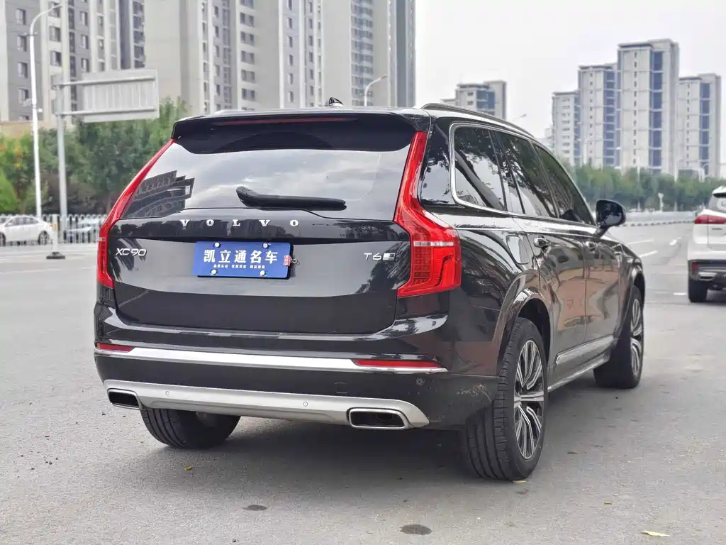Volvo XC90 — миниатюра 4