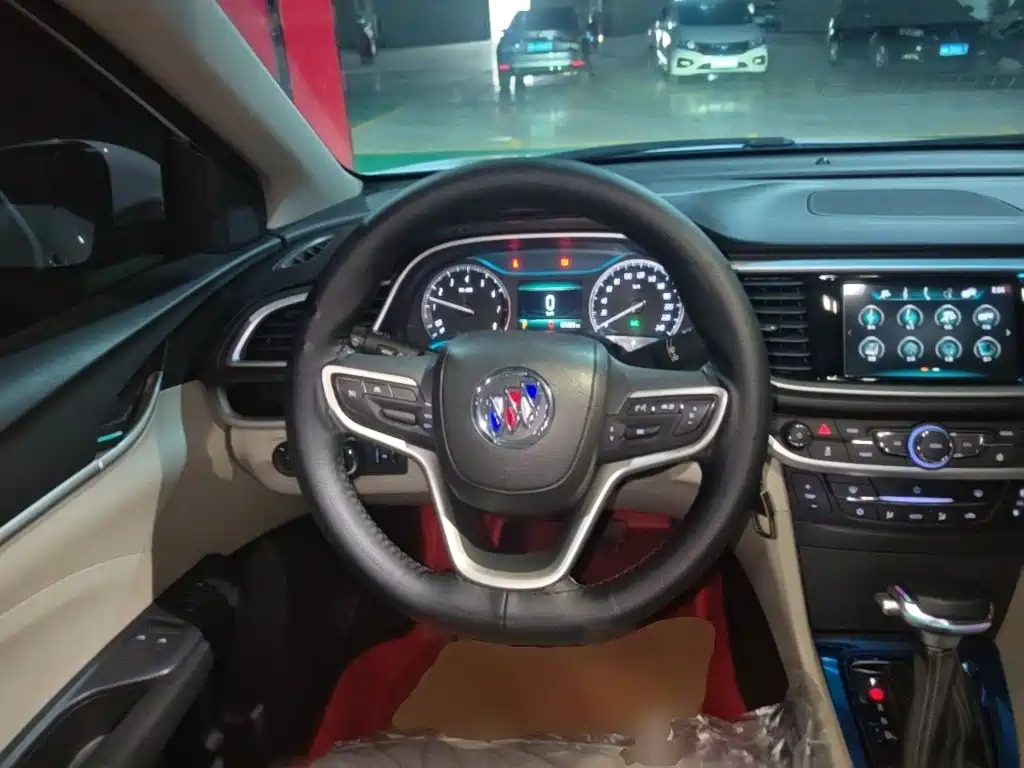Buick Excelle — миниатюра 11